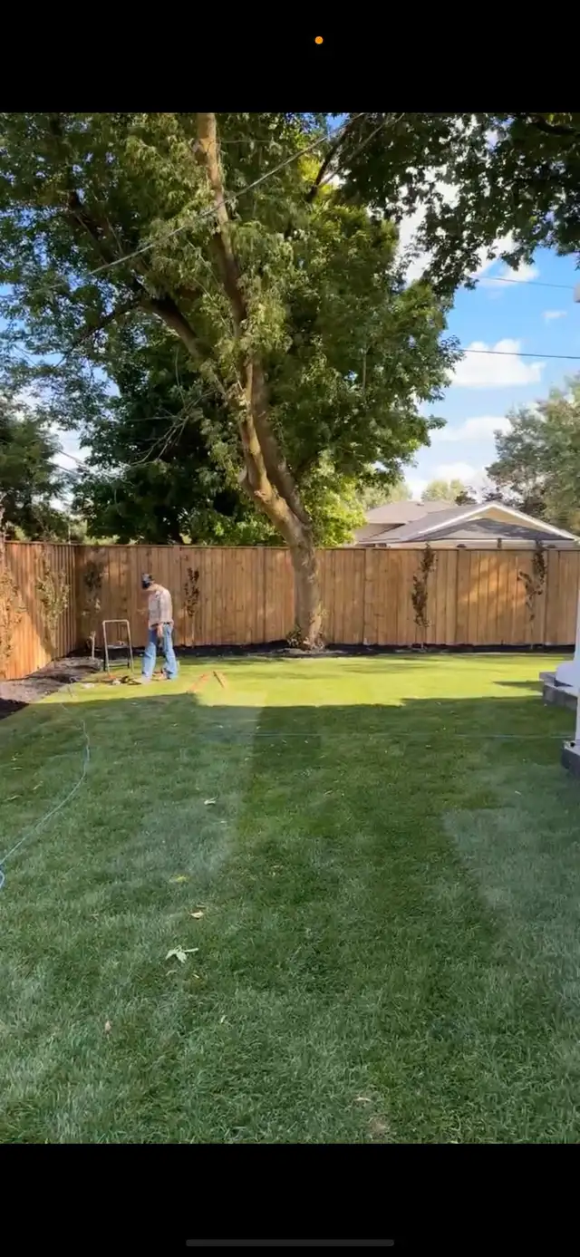 Home fencing - Photo 2