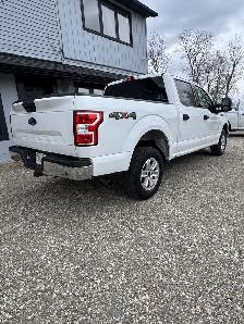 2019 Ford F-150 SUPER CREW 4x4 5 LITRE COYOTE — CERTFIED — - Photo 2