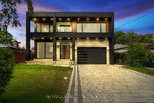 Move in ready private room is available in Scarborough