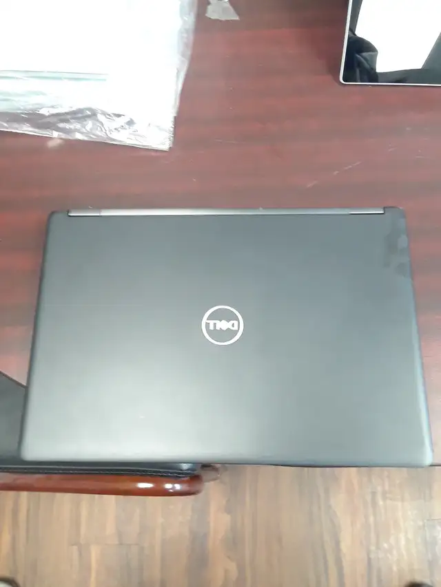 DELL Latitude 5490 Intel Core i5 8th Gen (Win 11 Installed) - Photo 2