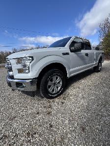 2017 Ford F-150 EXTENDED CAB 4x4 — CERTIFIED — - Photo 4