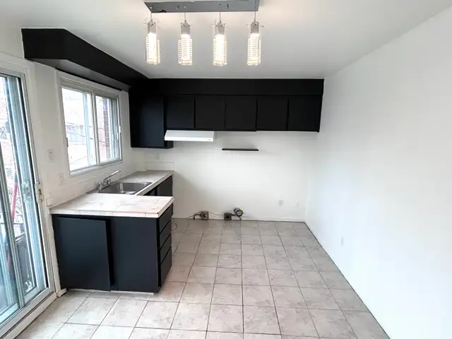 3 1/2 a louer - Photo 2