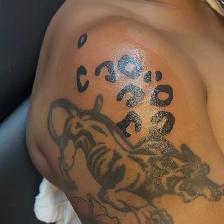 Tattoo artist - Photo 4