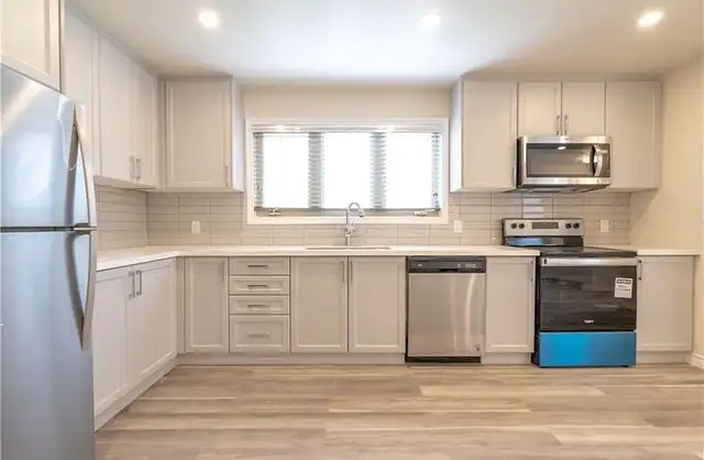 Spring/Summer Sublet - For McMaster students / co-op students - Photo 3