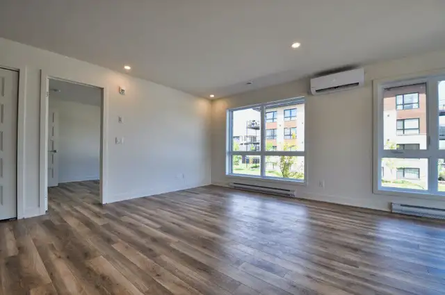 4 1/2 à louer pour $1730/mois à St-Hubert 2 Stationnements - Photo 2