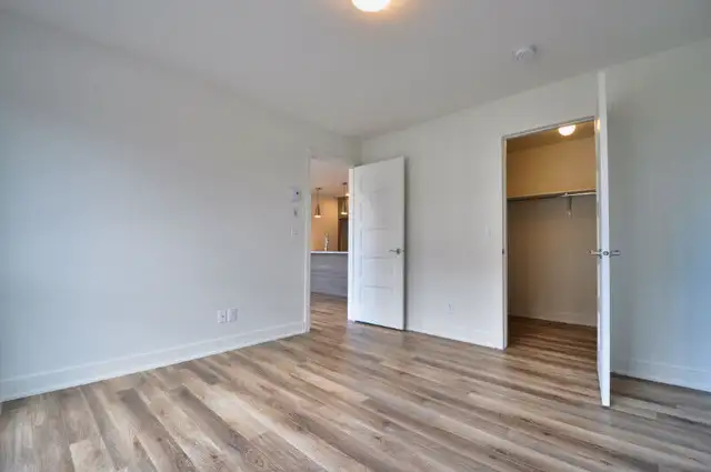 4 1/2 à louer pour $1730/mois à St-Hubert 2 Stationnements - Photo 6