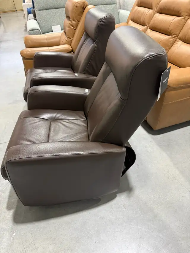 Palliser Brown leather swivel power recliner - Photo 4