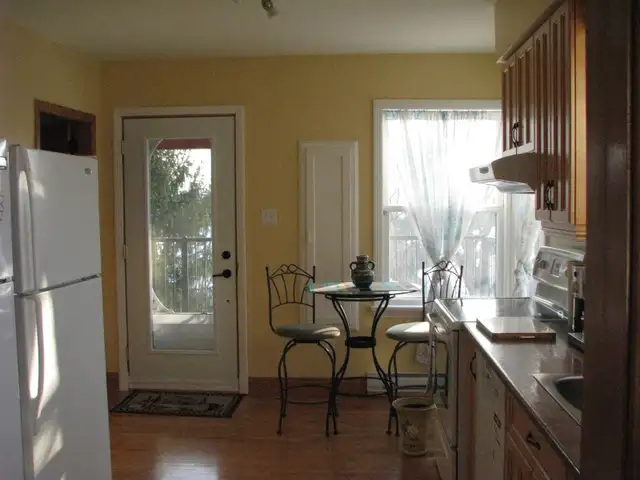 6 1/2 - VIEUX NORD - 2e étage d'un duplex - Photo 2