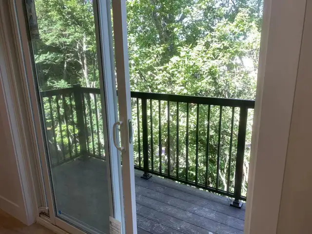 2 Bedrooms Apartment Available in Montague - Photo 11