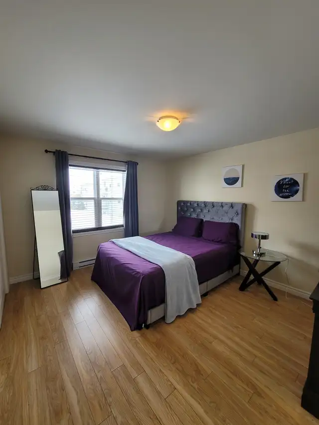 Grand et beau 4 1/2 tous inclus et entièrement meublé - Photo 5