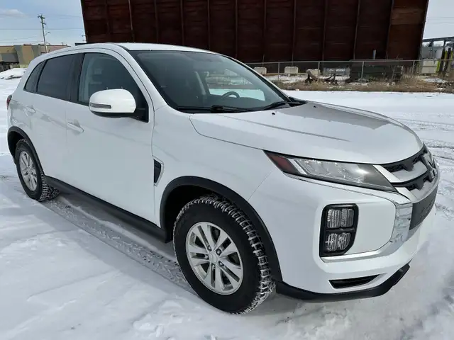 2021 Mitsubishi RVR 2.0L AWD For Sale. - Photo 4