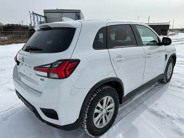 2021 Mitsubishi RVR 2.0L AWD For Sale. - Photo 6