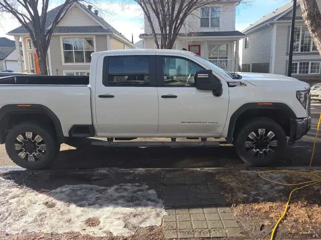 2024 gmc Sierra 3500 HD pro