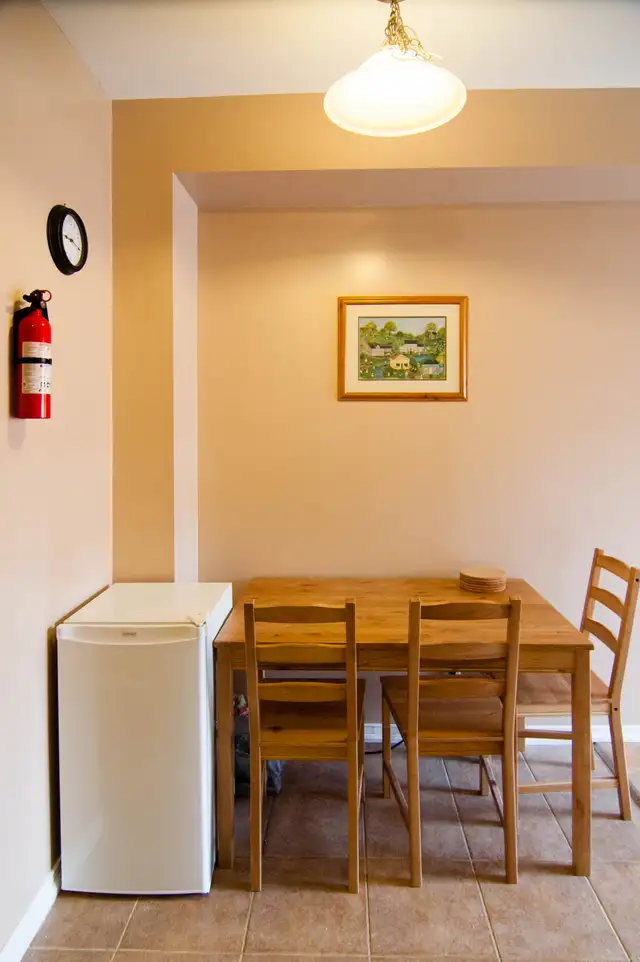 YORK UNIVERSITY VILLAGE - 1 room Female student only - Photo 7