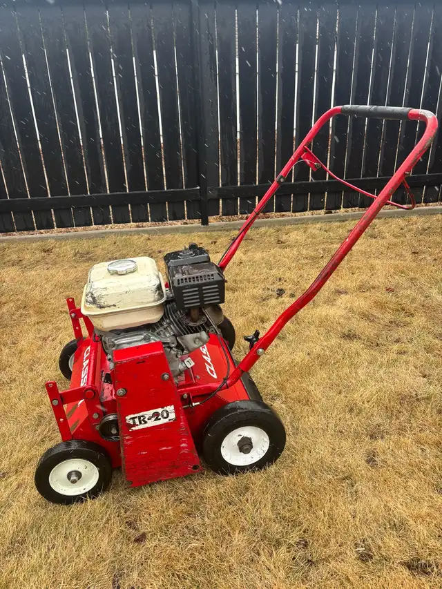 Classen TR-20 Power Rake / Dethatcher – Honda GX160 (5.5HP