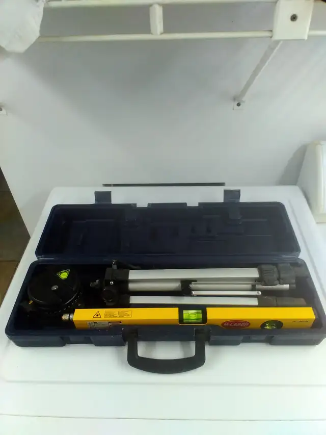 Laser Level Kit $25.00 - Photo 2