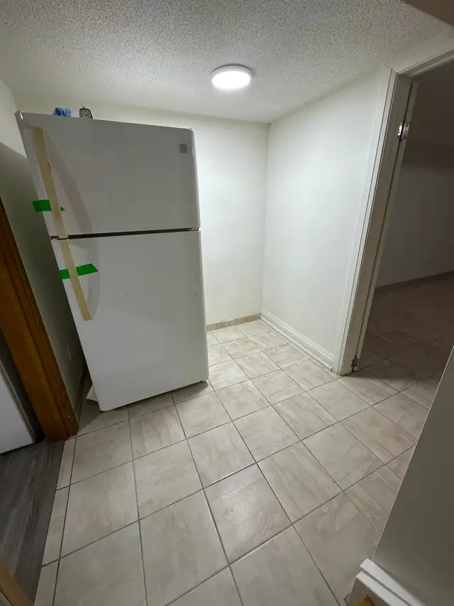 Basement Apartment for Rent - Photo 3