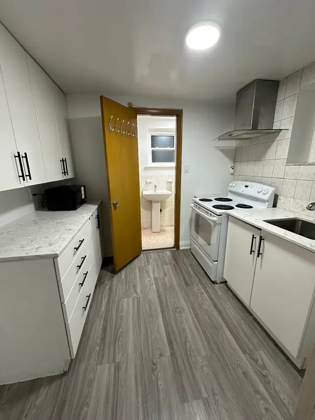 Basement Apartment for Rent - Photo 6