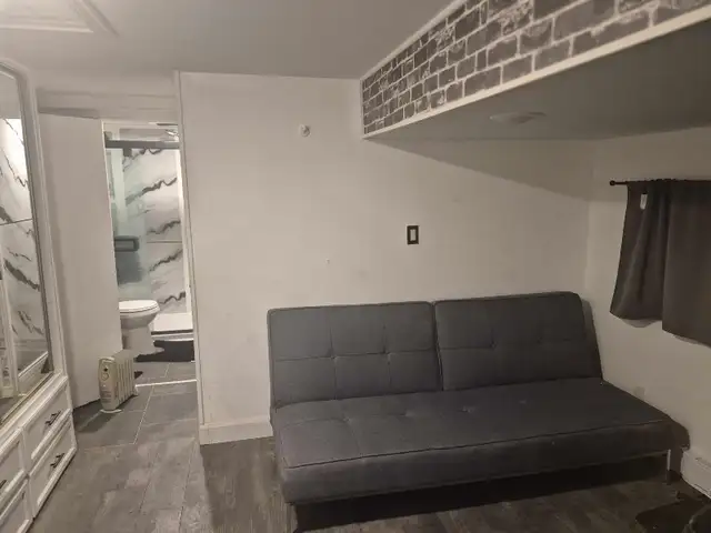 1 Bdrm for Available