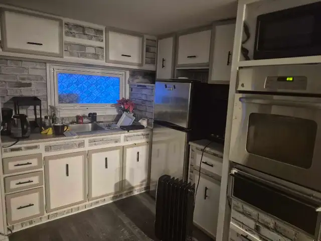 1 Bdrm for Available - Photo 2