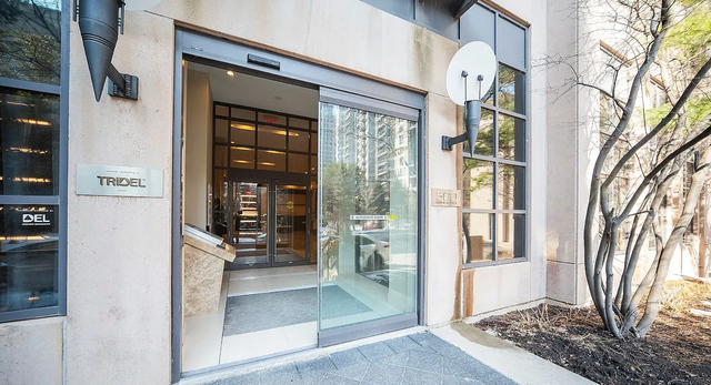 2 Beds 2 Baths Condo in North York, Ontario - Photo 10