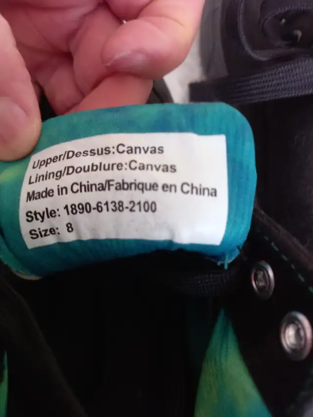 size 8.5 women's or 7 men's BRAND NEW - Photo 3