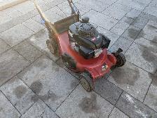 Toro Super Recycler Self-Propelled Lawn Mower