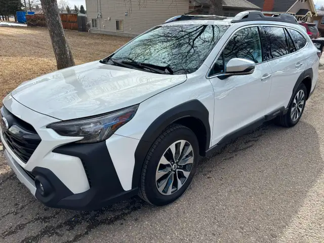 2025 Subaru Outback Premier XT