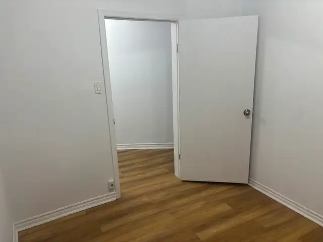 4 1/2 in St-Henri with yard, appliances and internet - Photo 4