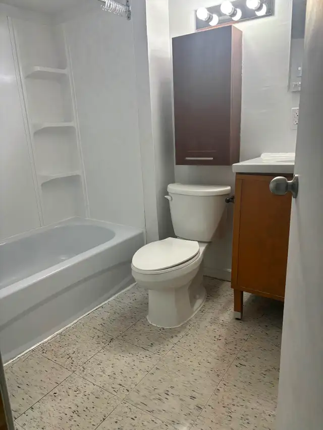 Métro Viau: 4 1/2 avec internet, eau, électroménagers et parking - Photo 8