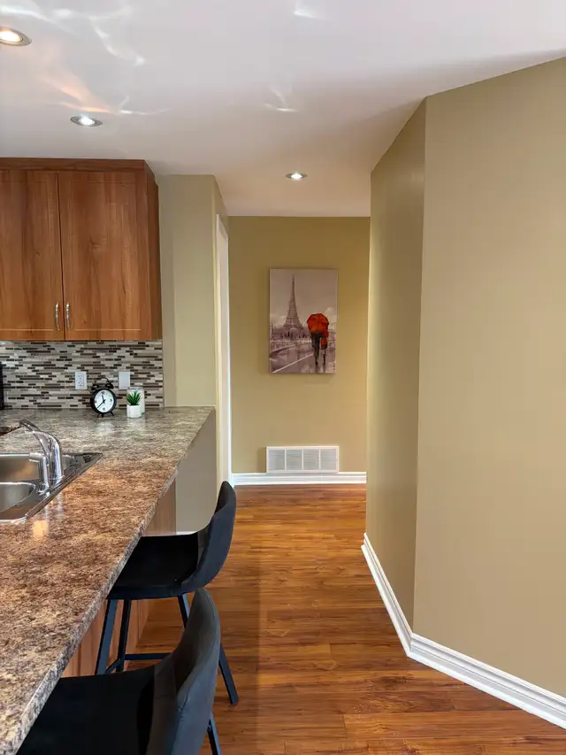 Beautiful 2 bedrm unit in the heart of Orleans,  Avail April 15! - Photo 7