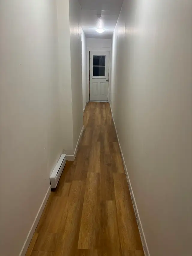 Grand 3 1/2 à Homa avec electros et internet haute vitesse au 3e - Photo 8