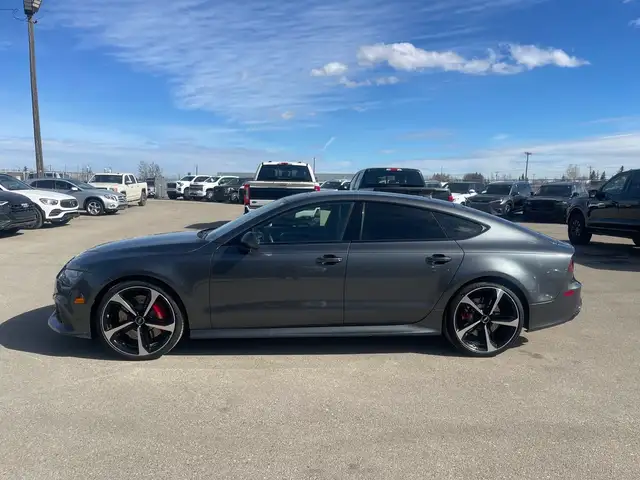 2017 Audi RS 7 Quattro AWD/NAVIGATION/B.CAM/LEATHER/ROOF - Photo 4