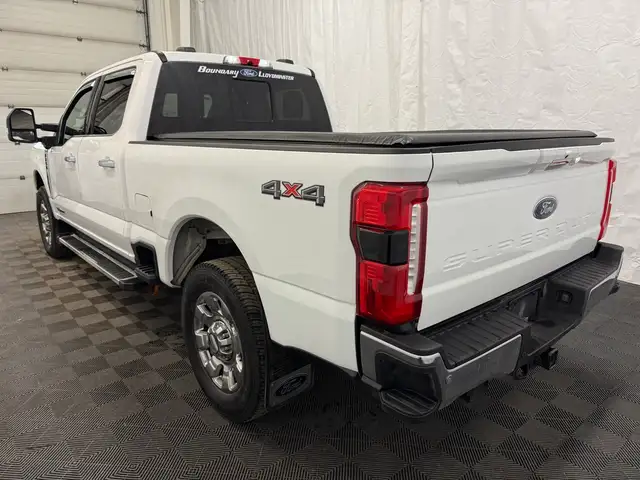 2023 Ford F-250 LARIAT 6.7 DIESEL | HTD/CLD LEATHER | TOW PKG - Photo 12