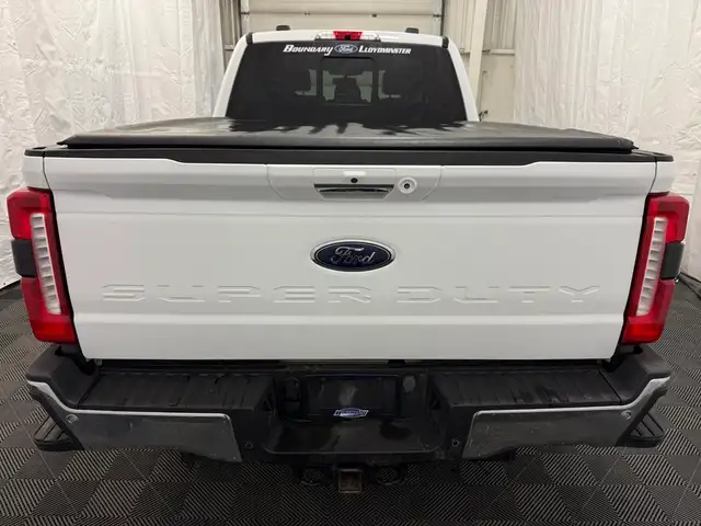 2023 Ford F-250 LARIAT 6.7 DIESEL | HTD/CLD LEATHER | TOW PKG - Photo 13