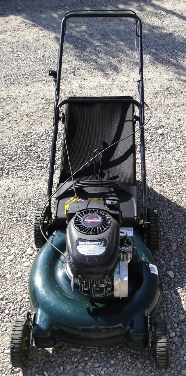 PARTS OR REPAIR CRAFTSMAN GAS LAWNMOWER - Photo 3
