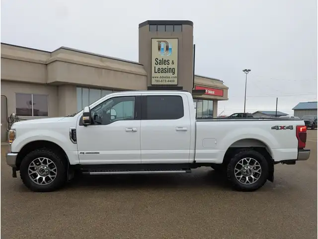 2020 Ford F-350 Lariat 6.7L Diesel/Touch Nav/Pano/Camera - Photo 2