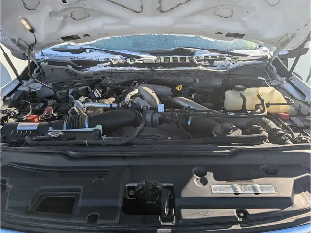 2020 Ford F-350 Lariat 6.7L Diesel/Touch Nav/Pano/Camera - Photo 6