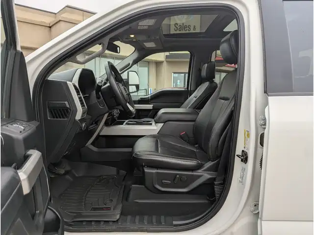 2020 Ford F-350 Lariat 6.7L Diesel/Touch Nav/Pano/Camera - Photo 18