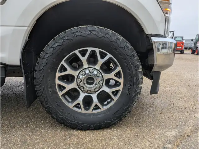 2020 Ford F-350 Lariat 6.7L Diesel/Touch Nav/Pano/Camera - Photo 27