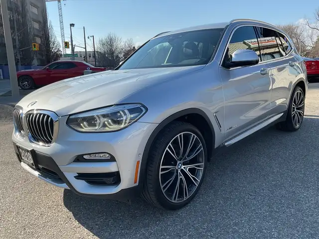 2018 BMW X3 xDrive30i - PREM. ENHANCED PKG! NAV! BACK-UP CAM! - Photo 3