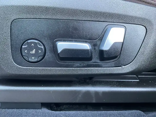 2018 BMW X3 xDrive30i - PREM. ENHANCED PKG! NAV! BACK-UP CAM! - Photo 19