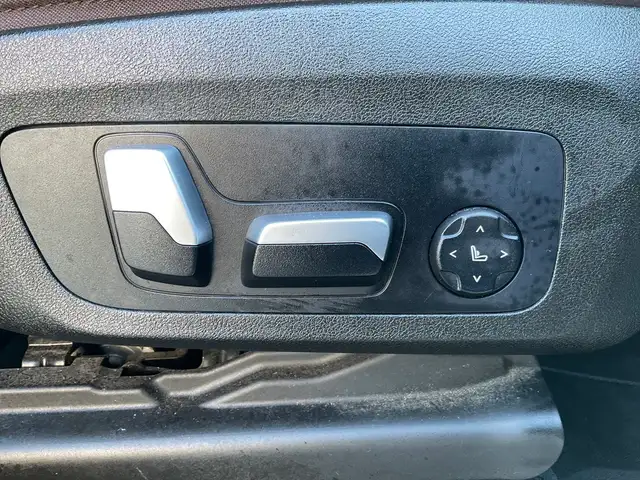 2018 BMW X3 xDrive30i - PREM. ENHANCED PKG! NAV! BACK-UP CAM! - Photo 31