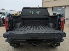 2024 GMC Sierra 3500HD Denali 6.6L GAS/Nav/Sunroof/Camera - Photo 13