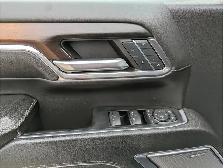 2024 GMC Sierra 3500HD Denali 6.6L GAS/Nav/Sunroof/Camera - Photo 17