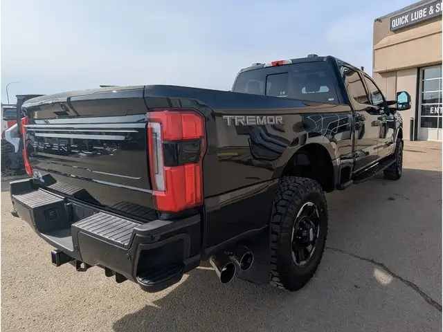 2026 Ford F-350 Platinum Tremor 6.7L Diesel/Touch Nav/Pano/Cam - Photo 9