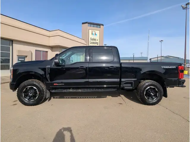 2026 Ford F-350 Platinum Tremor 6.7L Diesel/Touch Nav/Pano/Cam - Photo 13