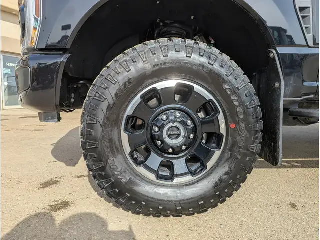 2026 Ford F-350 Platinum Tremor 6.7L Diesel/Touch Nav/Pano/Cam - Photo 24