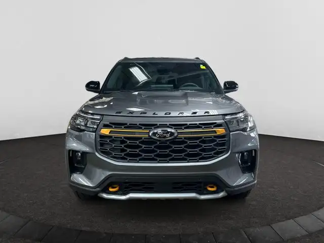 2026 Ford Explorer Tremor - Photo 8