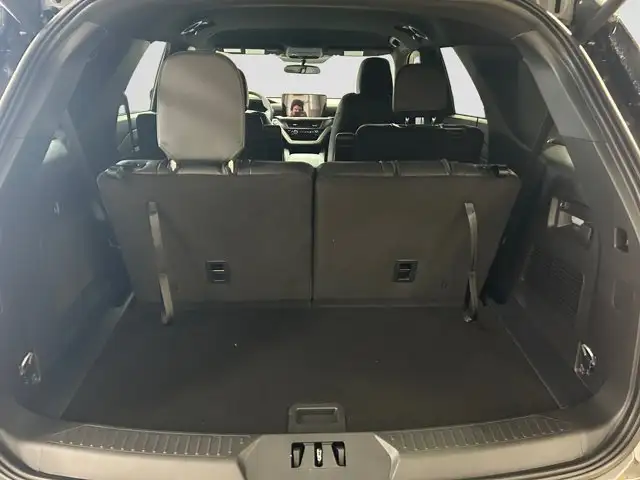 2026 Ford Explorer Tremor - Photo 9